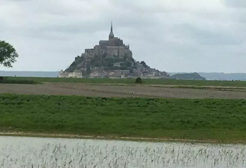 ベッドアンドブレックファースト Marie France  S Home