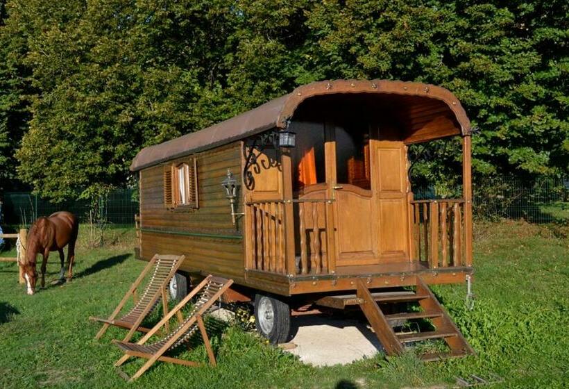 Bed and Breakfast Roulotte Montfée