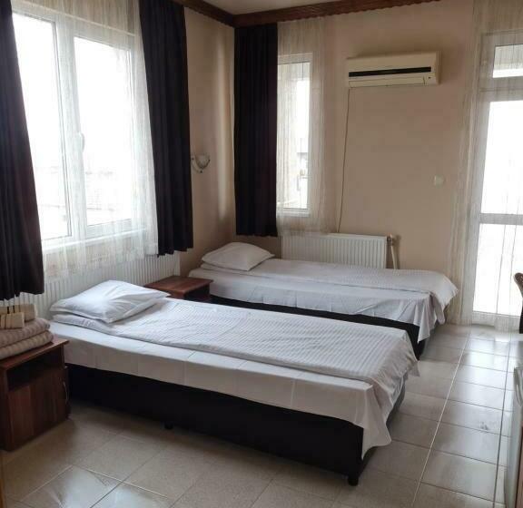 Family Hotel Zhelkovi   Olympia