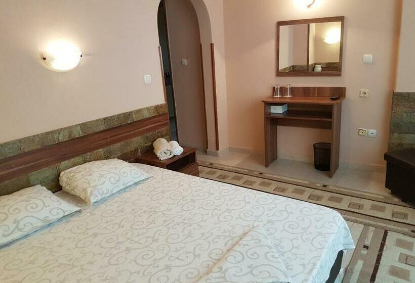 Family Hotel Zhelkovi   Olympia