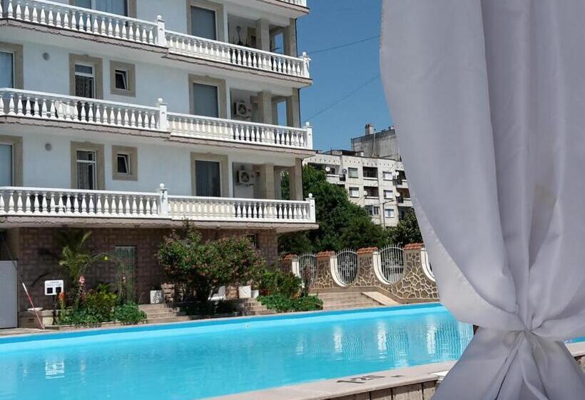 Family Hotel Zhelkovi   Olympia