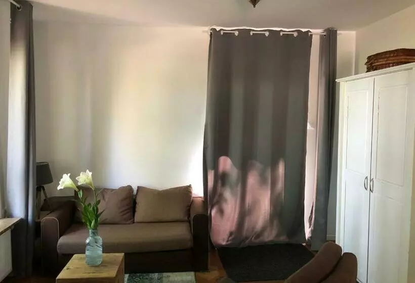 ペンション B&b Wicherumloo