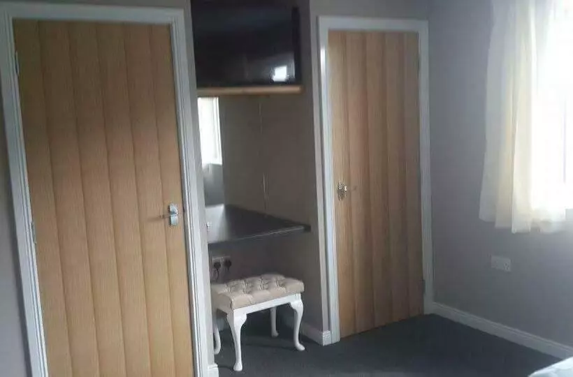 ペンション Castaway Guesthouse