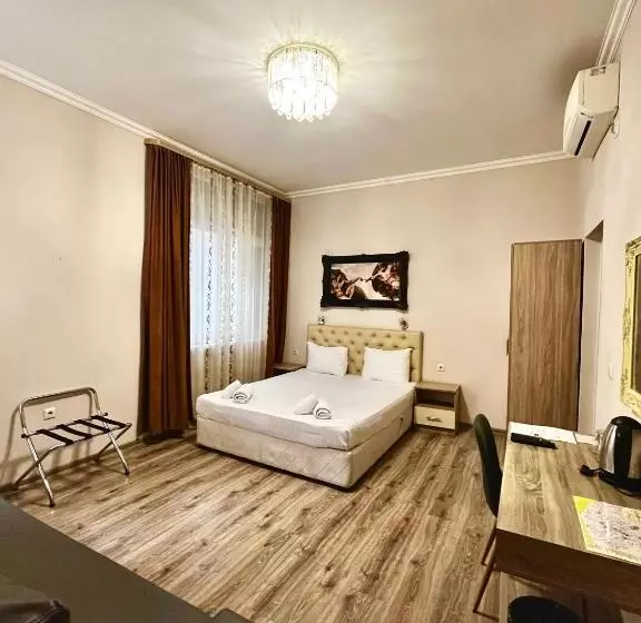 پانسیون Damyanov House