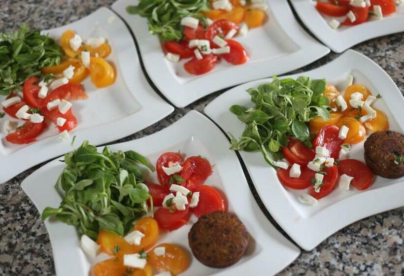 Пансион Domaine De La Michelle