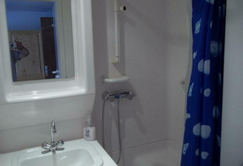 Пансион Gadányi Vendégház és Lovarda