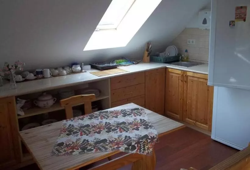 Majatalo Gadányi Vendégház és Lovarda