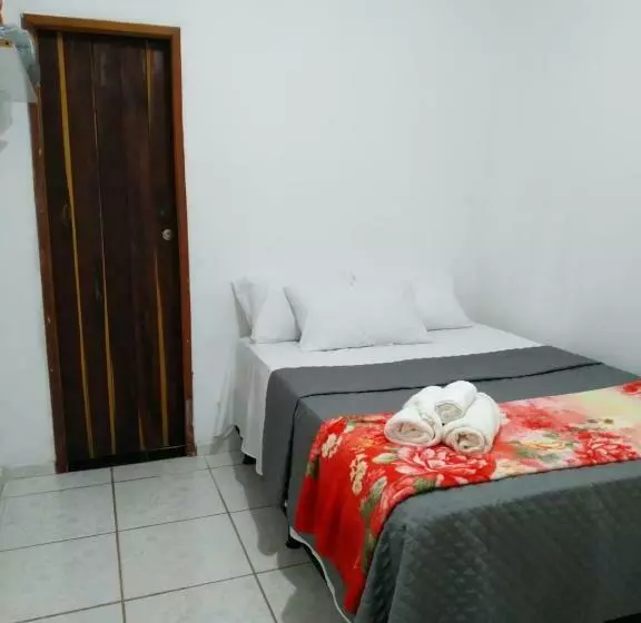 ペンション Pousada Nossa Senhora Aparecida