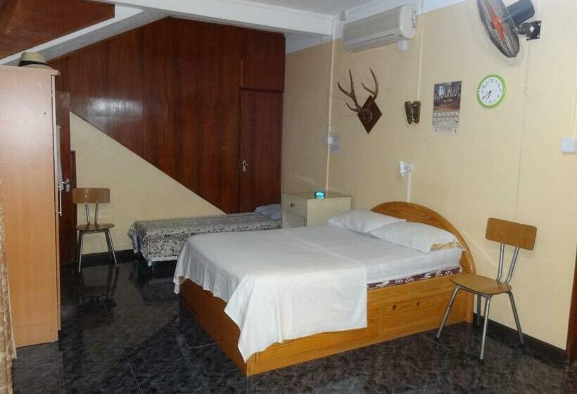 پانسیون Son House Studio