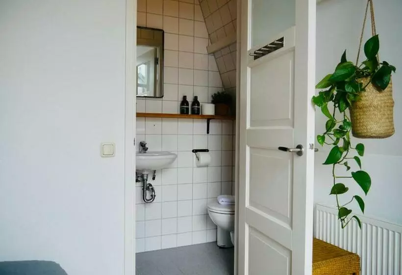 Aamiaismajoitus (B&B) Groenlokaal