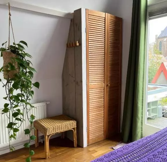 Aamiaismajoitus (B&B) Groenlokaal