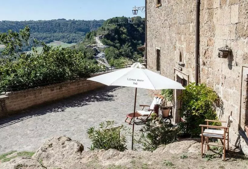 تختخواب و صبحانه Libera Mente Civita