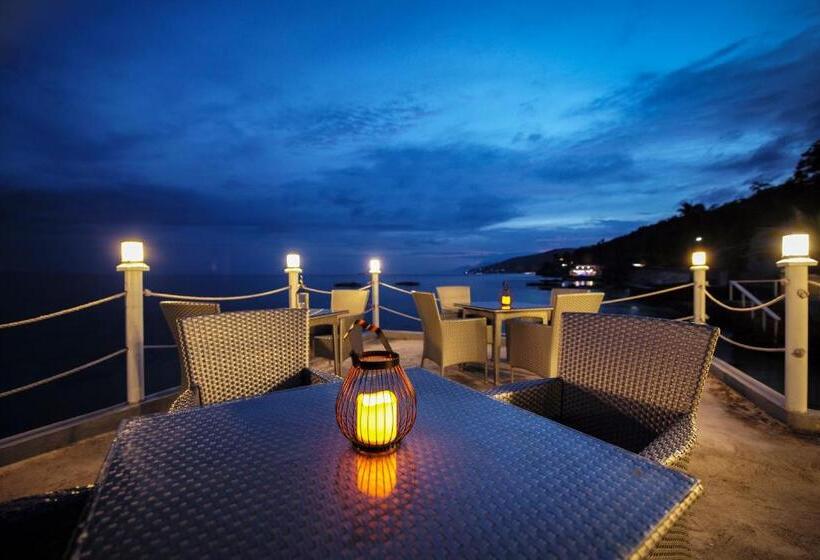 Down South 118 Beach Resort