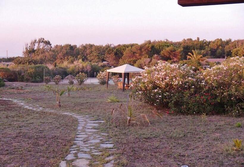 פנסיון Affittacamere Casa Maica