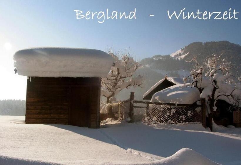 بنسيون Haus Bergland