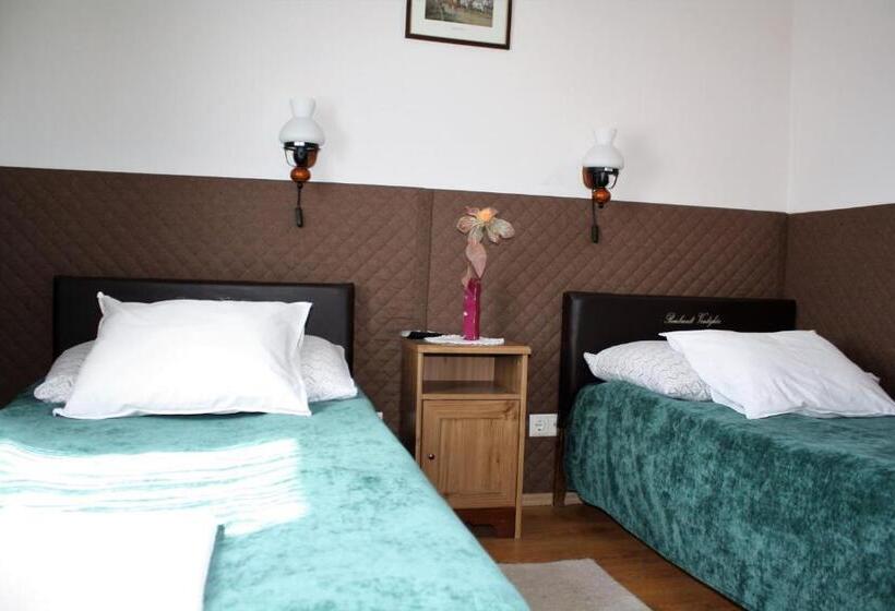 פנסיון Rembrandt Vendégház