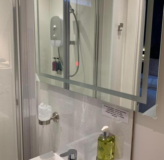 پانسیون Sandvilla Guesthouse