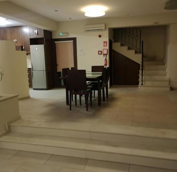 Avillion Holiday Apartment