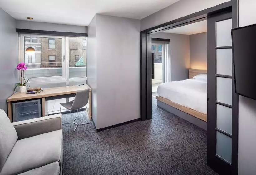 Henn Na Hotel New York