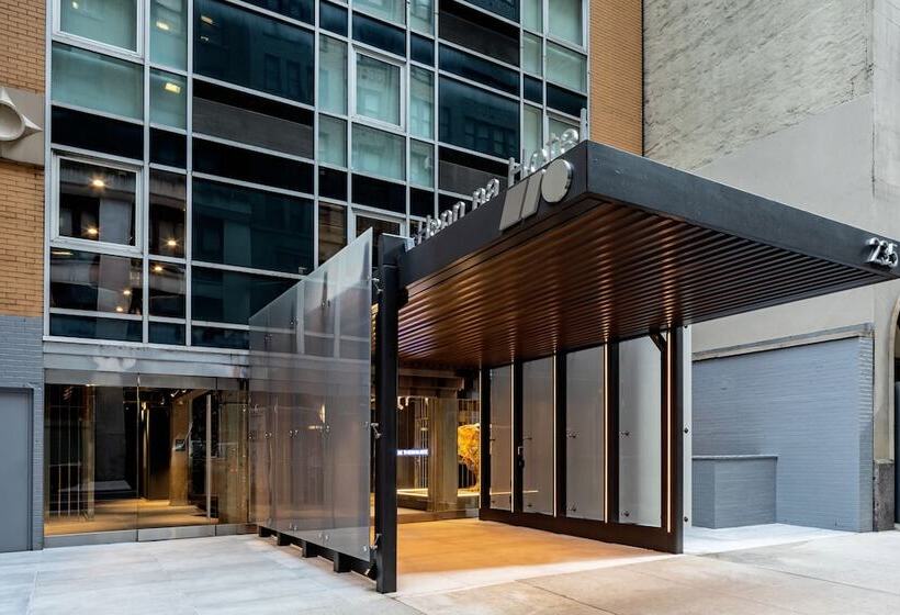 Henn Na Hotel New York