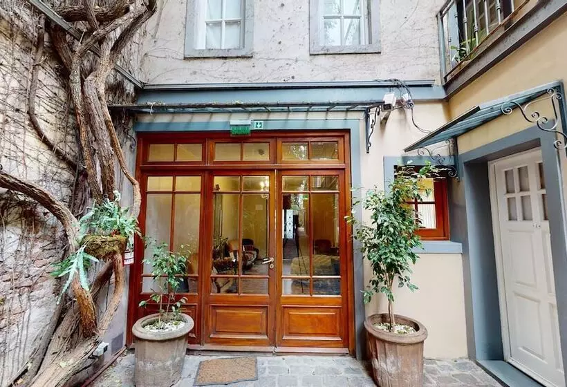 هتل Bens L Hôtel Palermo