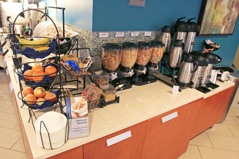 فندق Best Western Plus Traverse City