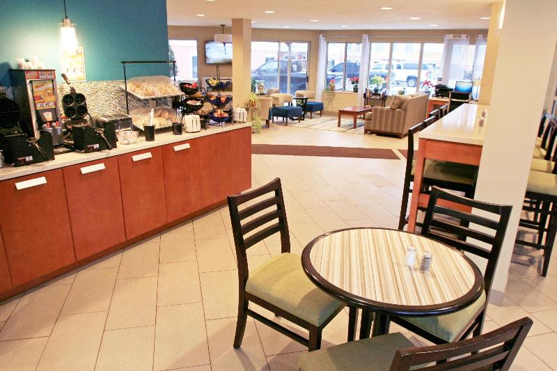 فندق Best Western Plus Traverse City