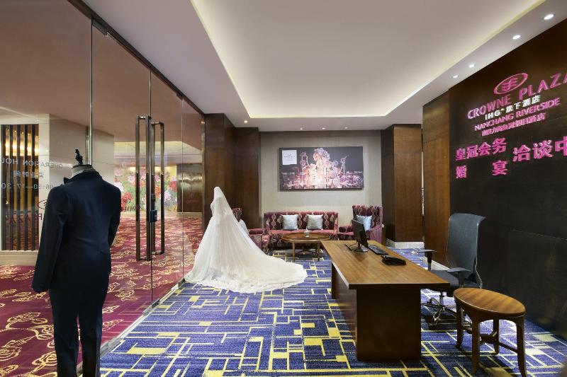 Hotelli Crowne Plaza Nanchang Riverside, An Ihg