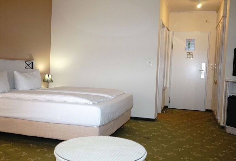 Hotel Entrée Groß Borstel Garni