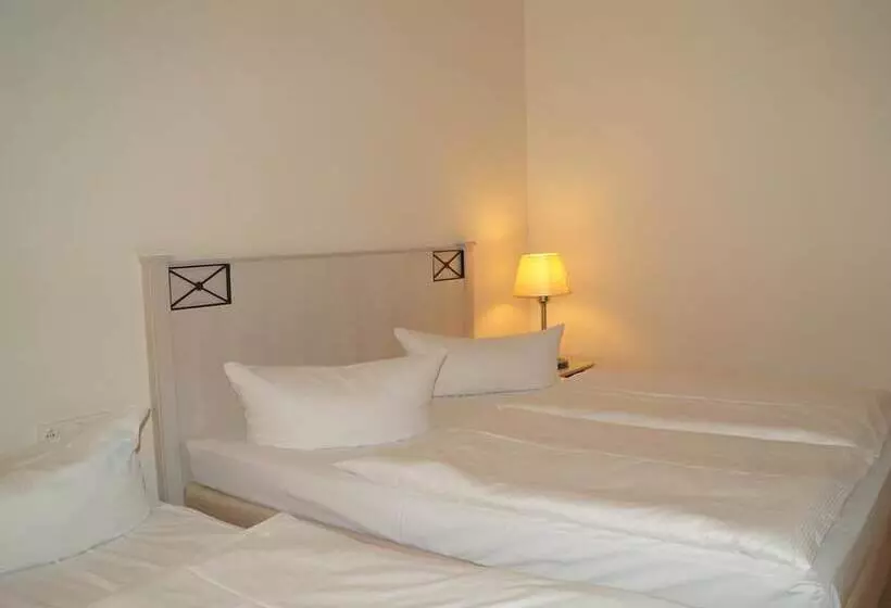 酒店 Entrée Groß Borstel Garni