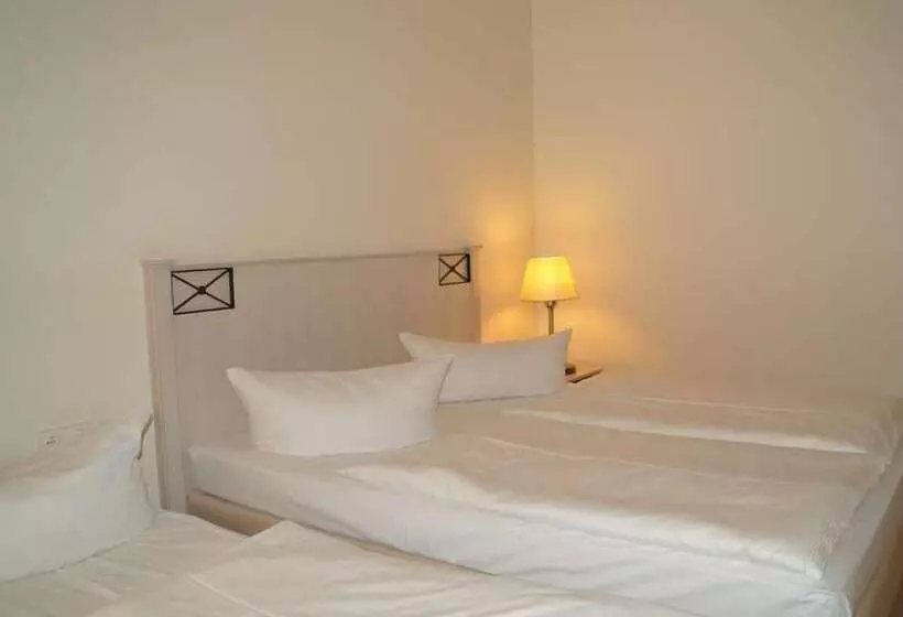 酒店 Entrée Groß Borstel Garni