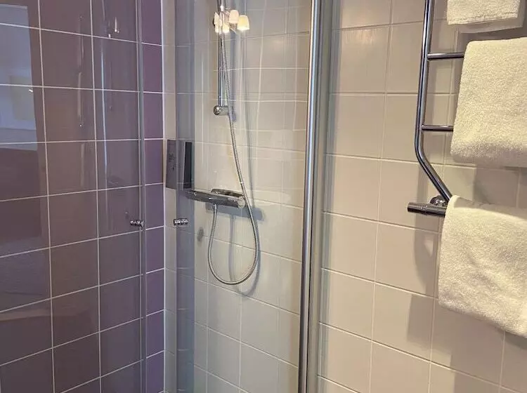 בית מלון כפרי Finn Apartments