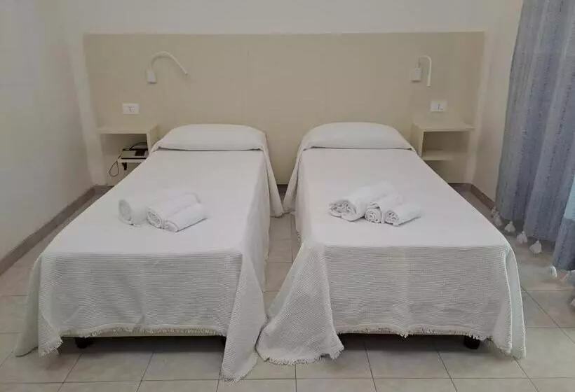 Le Roccette Mare Beach Hotel & Restaurant