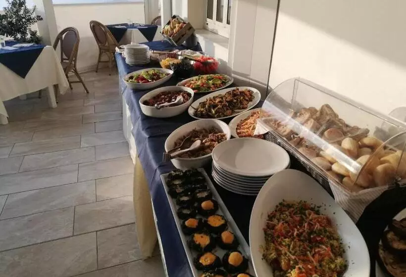 Le Roccette Mare Beach Hotel & Restaurant