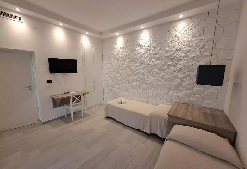 Le Roccette Mare Beach Hotel & Restaurant