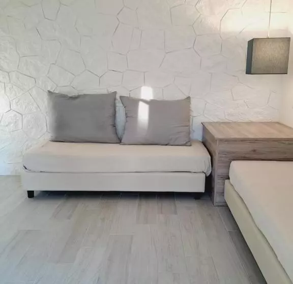 Le Roccette Mare Beach Hotel & Restaurant