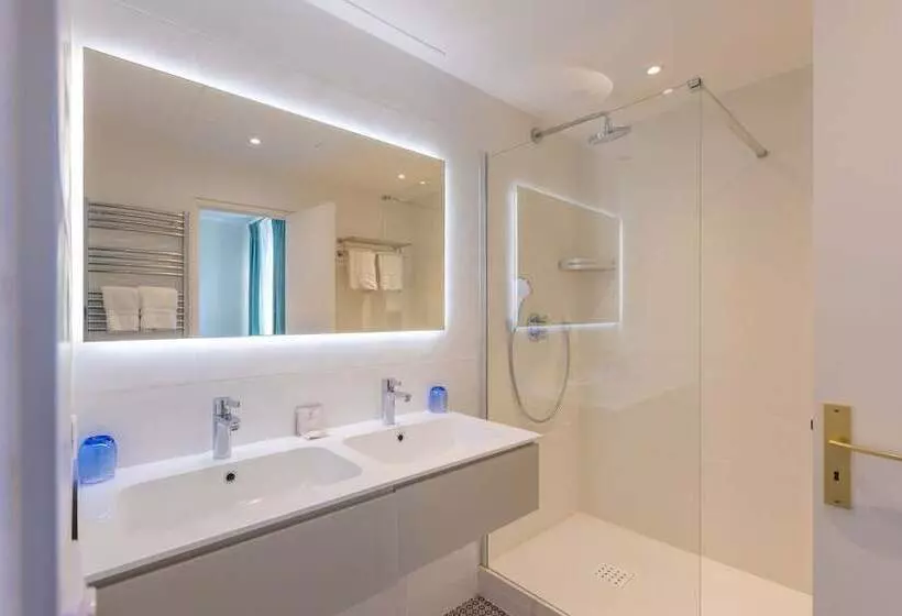 בית מלון כפרי Les Armoiries