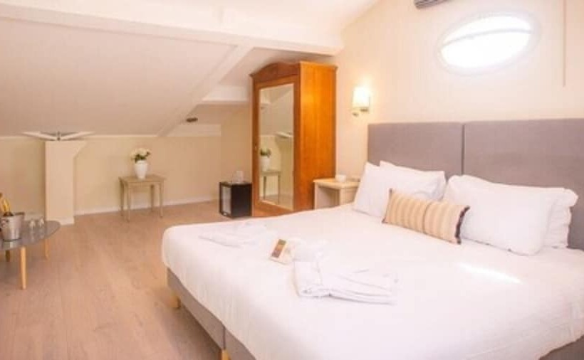 בית מלון כפרי Les Armoiries