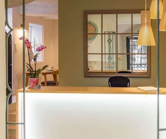 בית מלון כפרי Les Armoiries