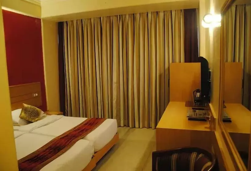 Hotel Midland Hostel