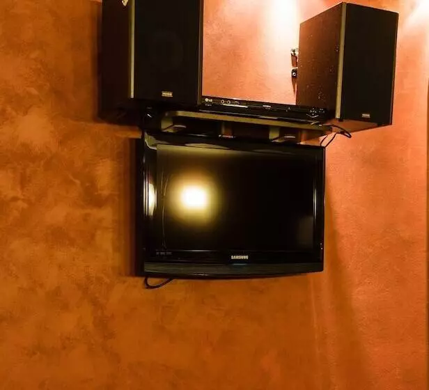 בית מלון כפרי Onega Castle