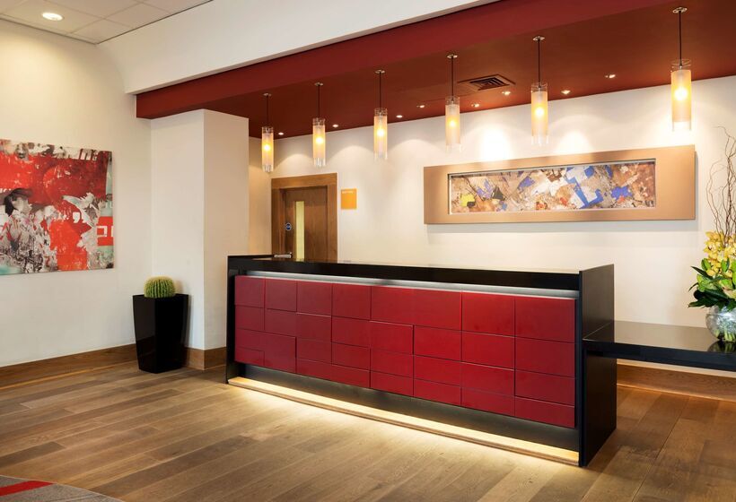 فندق Park Inn By Radisson Palace