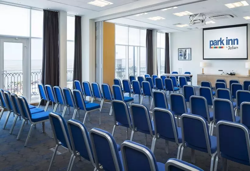 Hotel Park Inn By Radisson Palace