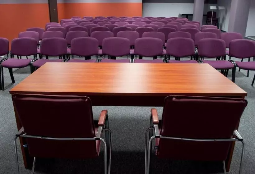 호텔 Optima Collection Kharkiv