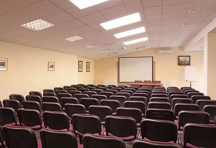 호텔 Optima Collection Kharkiv