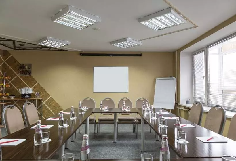 酒店 Russia Congress