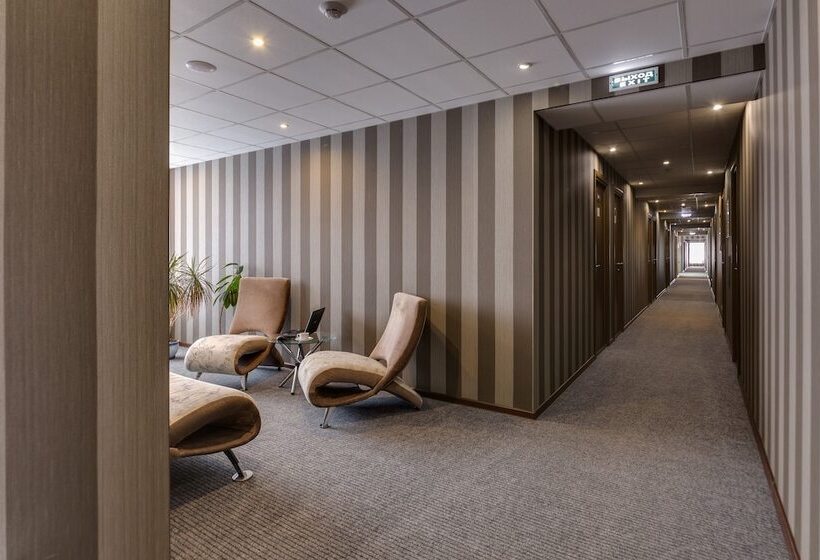 בית מלון כפרי Russia Congress