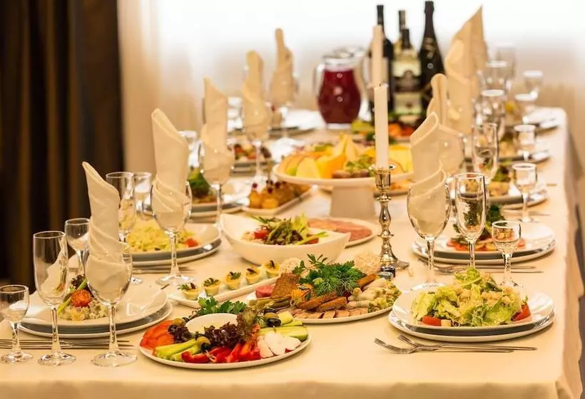 酒店 Russia Congress