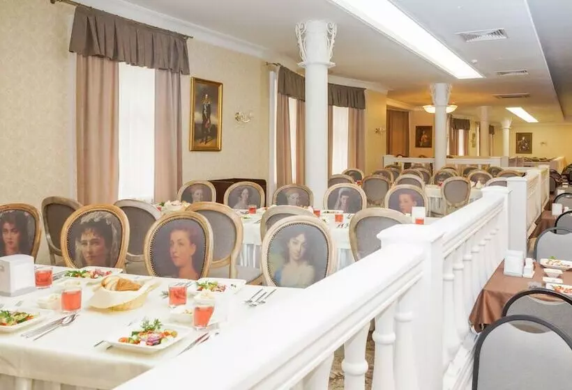 酒店 Russia Congress