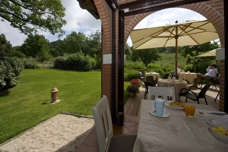 هتل Saturnia Tuscany